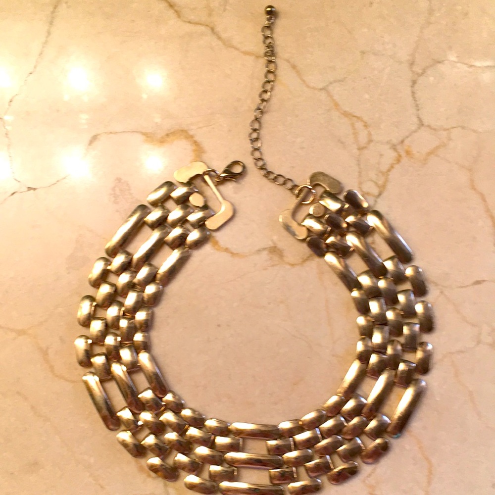 Vintage choker